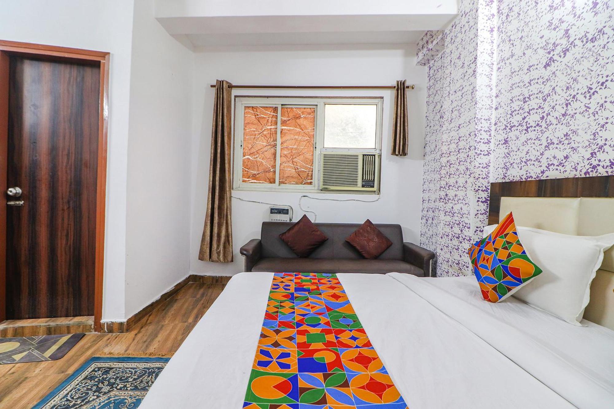 Fabexpress Sinon Hotel New Delhi Exterior photo