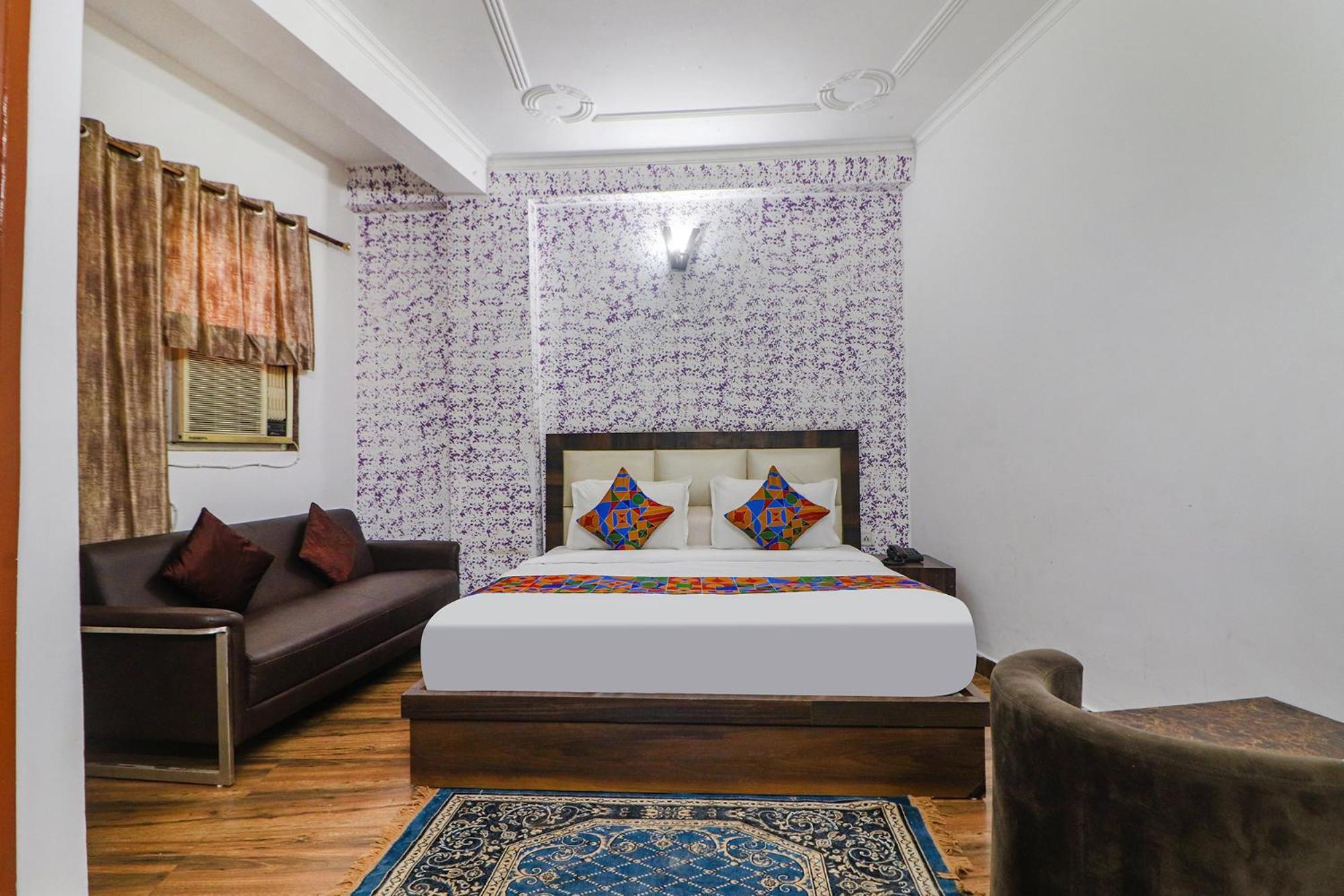 Fabexpress Sinon Hotel New Delhi Exterior photo
