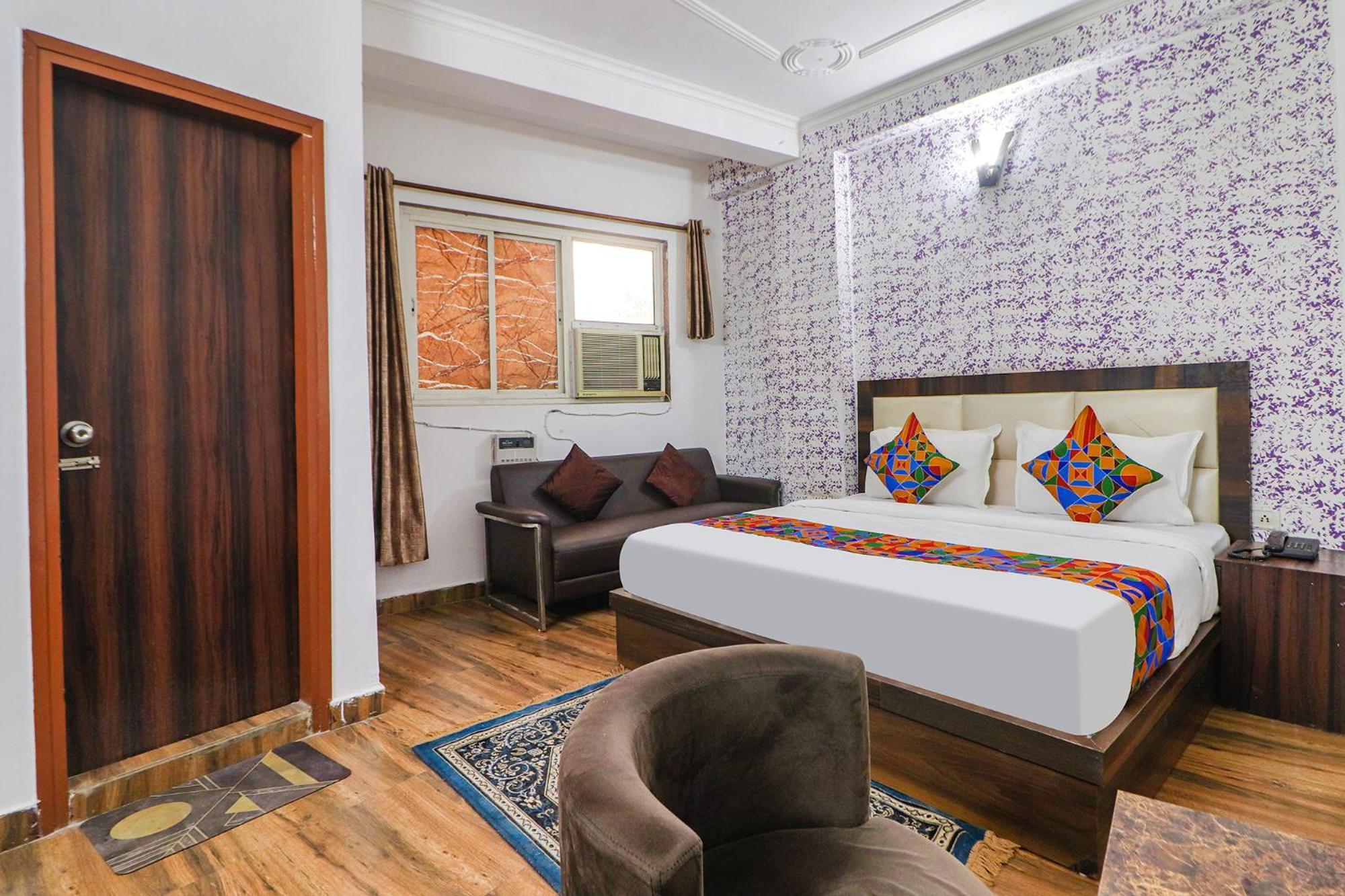 Fabexpress Sinon Hotel New Delhi Exterior photo