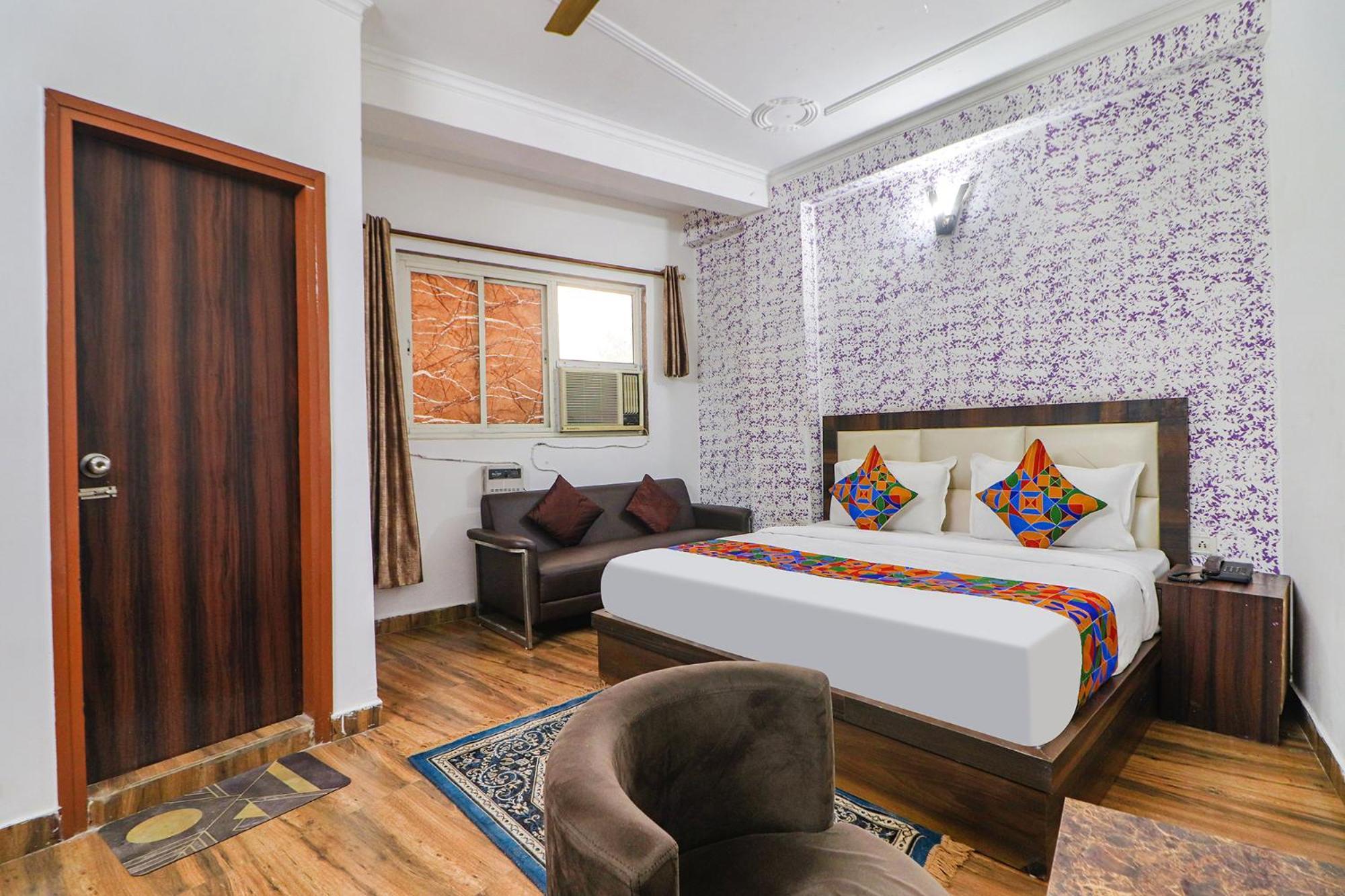 Fabexpress Sinon Hotel New Delhi Exterior photo